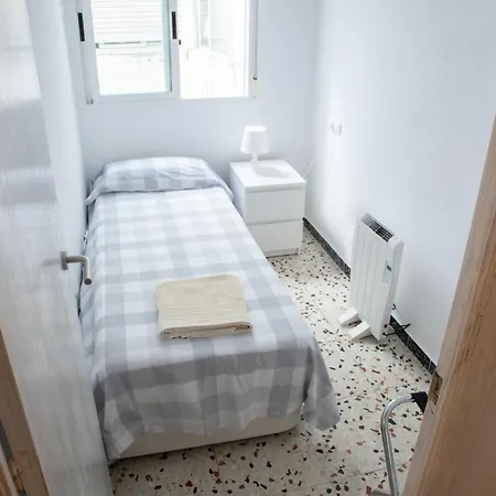 Teniente Ruiz 27 شقة إلتشه